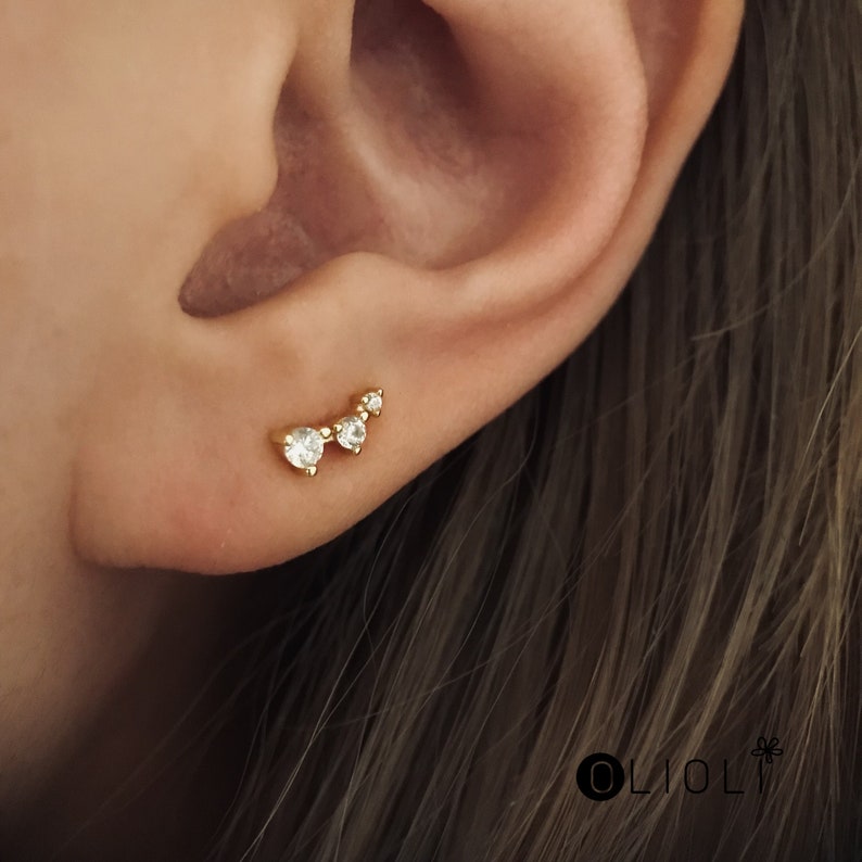 Clous d'oreilles chaîne en forme d'étoile, clous d'oreilles en cristal, clous d'oreilles en argent sterling 925 image 1