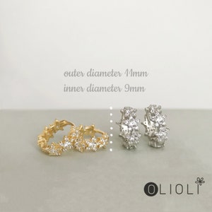 Crystal hoop earrings, cz huggie hoops, gold mini hoops with crystal , mini hoop earrings zdjęcie 6