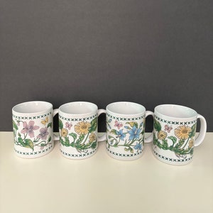 Vintage Wildflower Coffee Mugs - Set of 4 - 1980s Floral Design