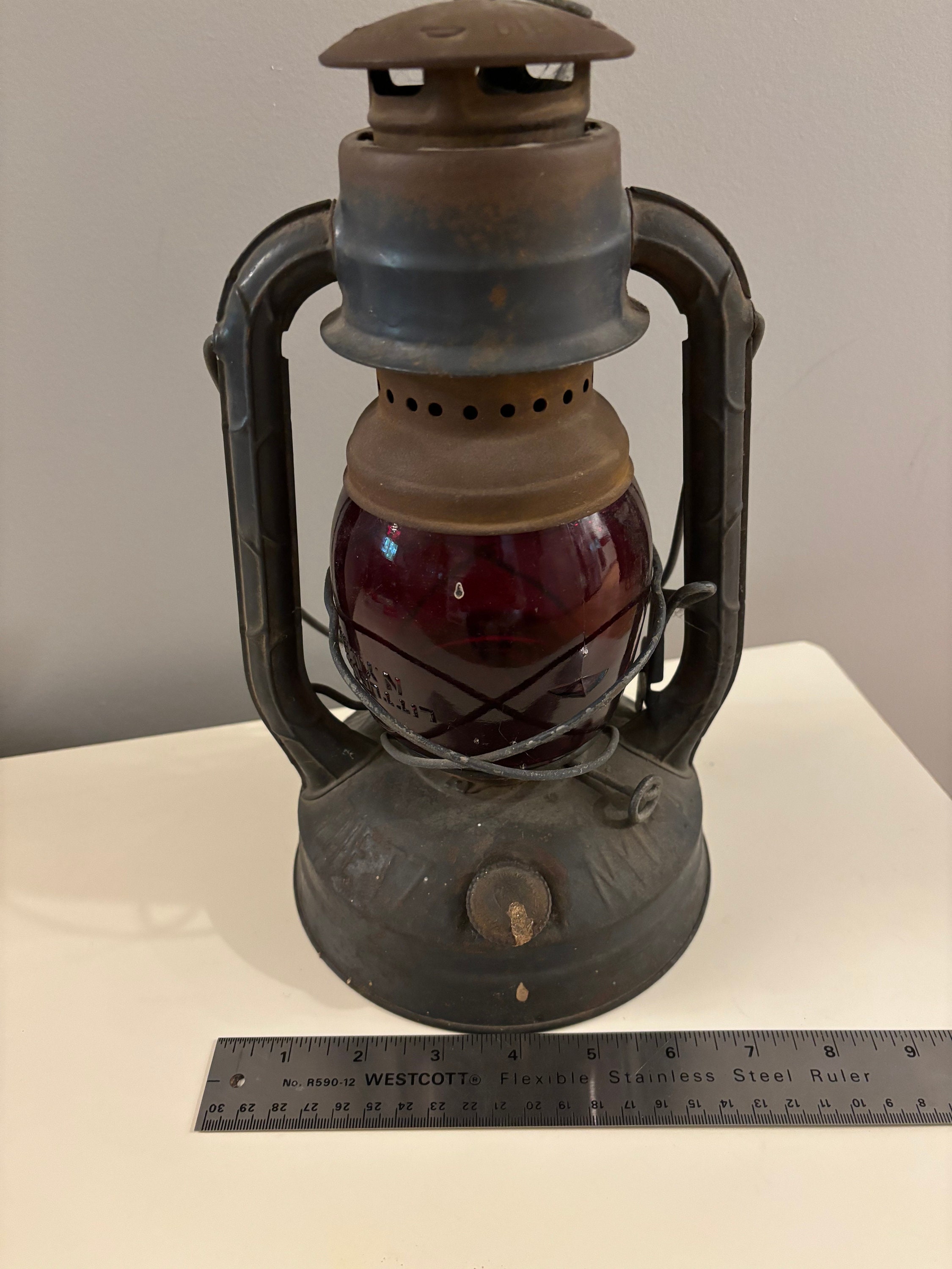 Vintage Dietz Little Wizard Oil Lantern: Red Glass Railroad