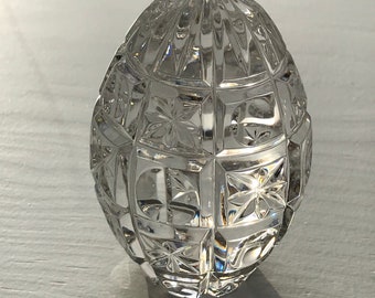 Vintage Sullivan's 24% Lead Crystal Egg Paperweight, Easter Decor