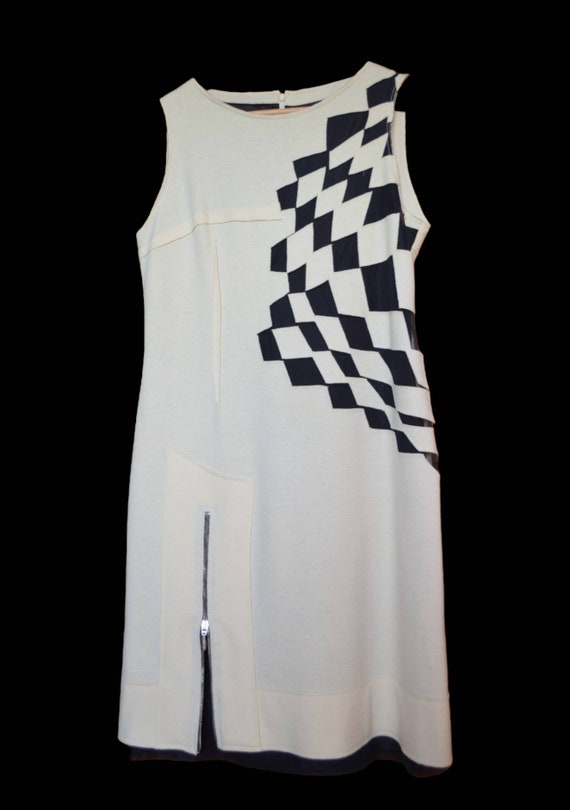 Vintage italian design off-white wool dress with … - image 2