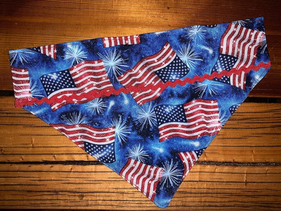 LAST ONES ~ S/Teensy ~ Patriotic Pet Bandana ~ Free Shipping ~ Your Pet's Collar Slides Thru ~ Proudly Made in Montana