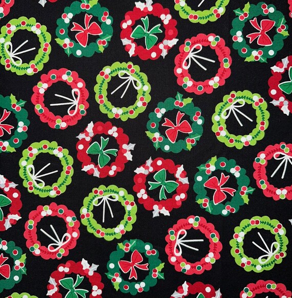 Holiday Wreaths Pet Bandana ~ FREE SHIPPING ~ Your Pet's Collar Slips Thru ~ Made in Montana