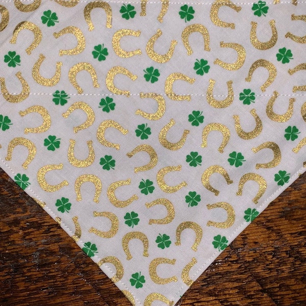 LAST ONES ~ Smaller Sizes Only ~ Lucky Horseshoes Pet Bandana ~ Free Shipping!