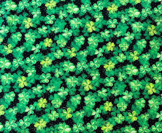 Shamrocks Pet Bandana ~ FREE SHIPPING ~ Your Pet's Collar Slips Thru ~ Happily Packaged by Young Adults with Special Abilities =)