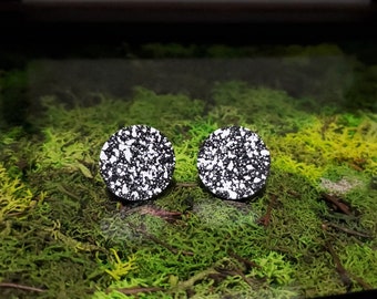 Speckled Studs