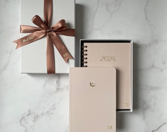 Ensemble cadeau duo de papeterie personnalisé - Agenda 2024 et carnet à couverture souple - Rose clair