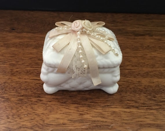 Small Trinket Bisque Box  LH