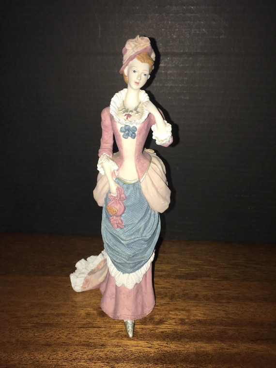 Marie Antoinette ceramic Figurine