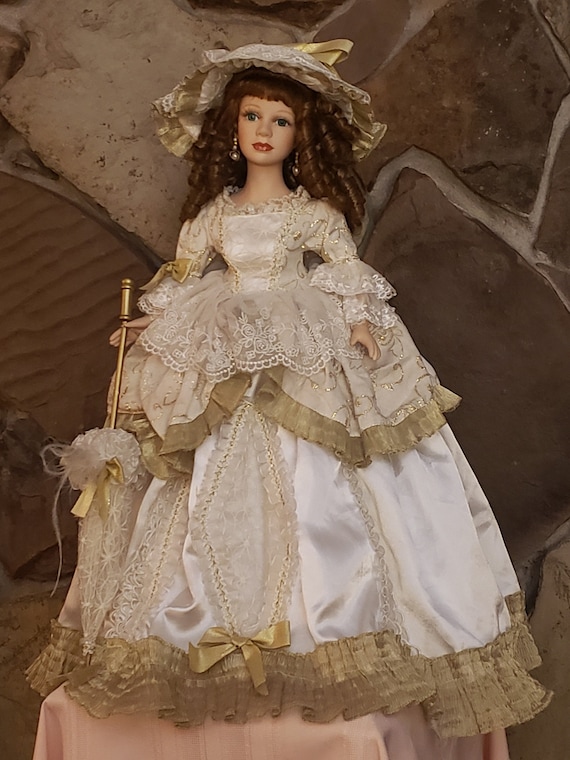 Anastasia - DanDee Elegant Series - Collectors Choice Fine Porcelain - Limited Edition (LHD08)