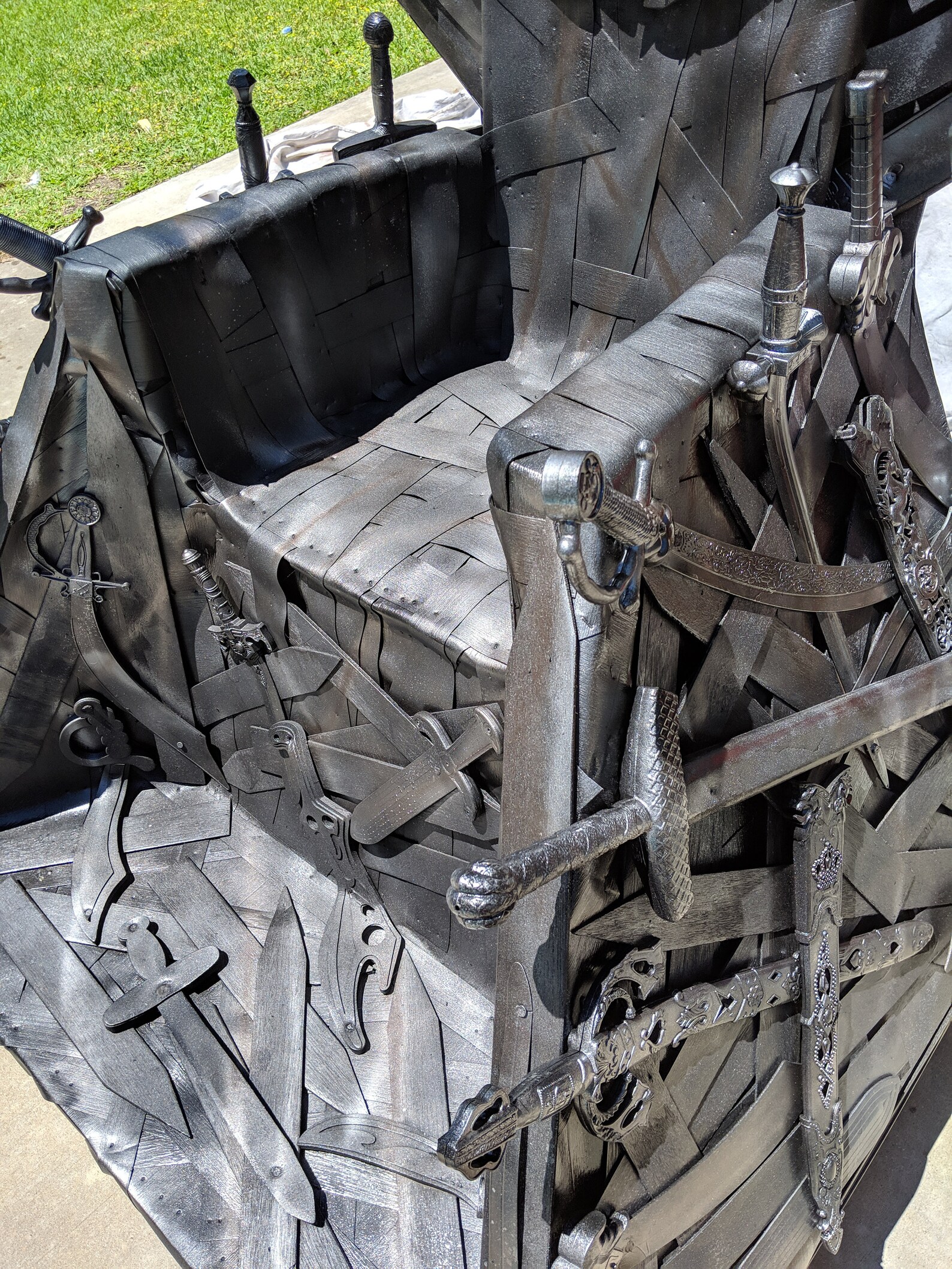 Iron Throne Game of Thrones Chair Life Size, Throne, Halloween, GOT, Cosplay, Sword, Wedding