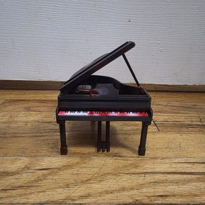 Silent Hill Music Box: Piano Theme, Rechargeable, 3D Printed image 12