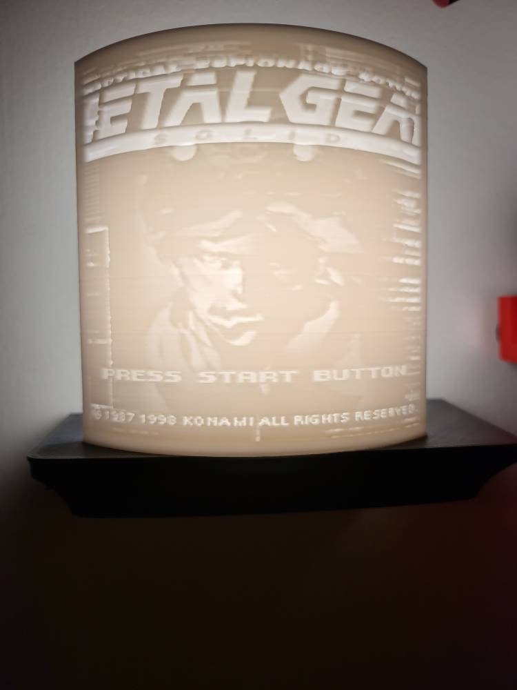 Metal Gear Solid Wähle Schirm Lithophan Nachtlicht