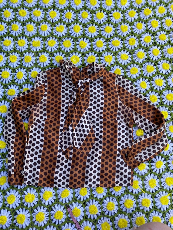 1960s/1970s vintage polka dot  blouse