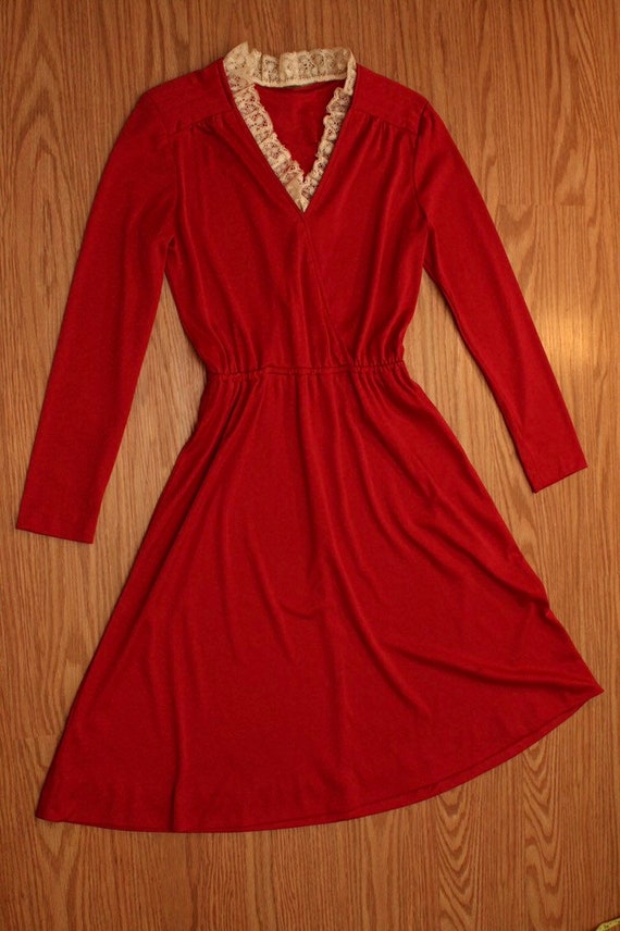 Red Vintage 1970s Dress - image 5