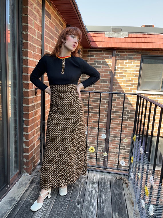 1960s/1970s vintage MOD dress quilted skirt