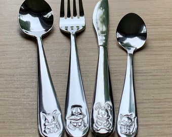 Personalised Engraved Childrens Kids 4 Piece Cutlery set with a Squirrel, Fox, Rabbit & Badger in Giftbox Perfect Christmas Christening Gift
