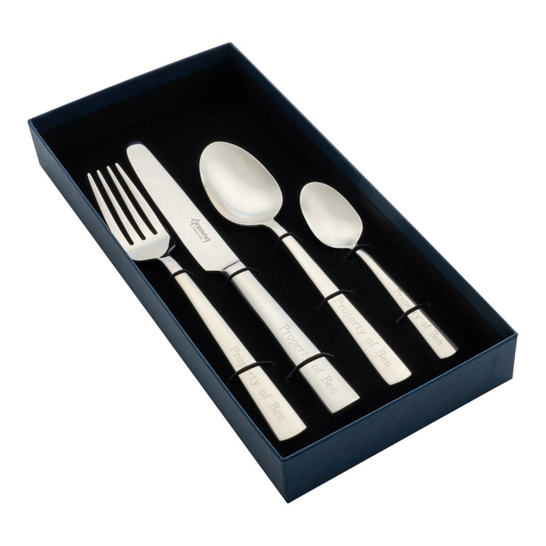 Personalised Engraved Adult 4 Piece Cutlery Set With Bespoke Presentation Box Ideal Wedding Anniversary Birthday Retirement Xmas Gift zdjęcie 1