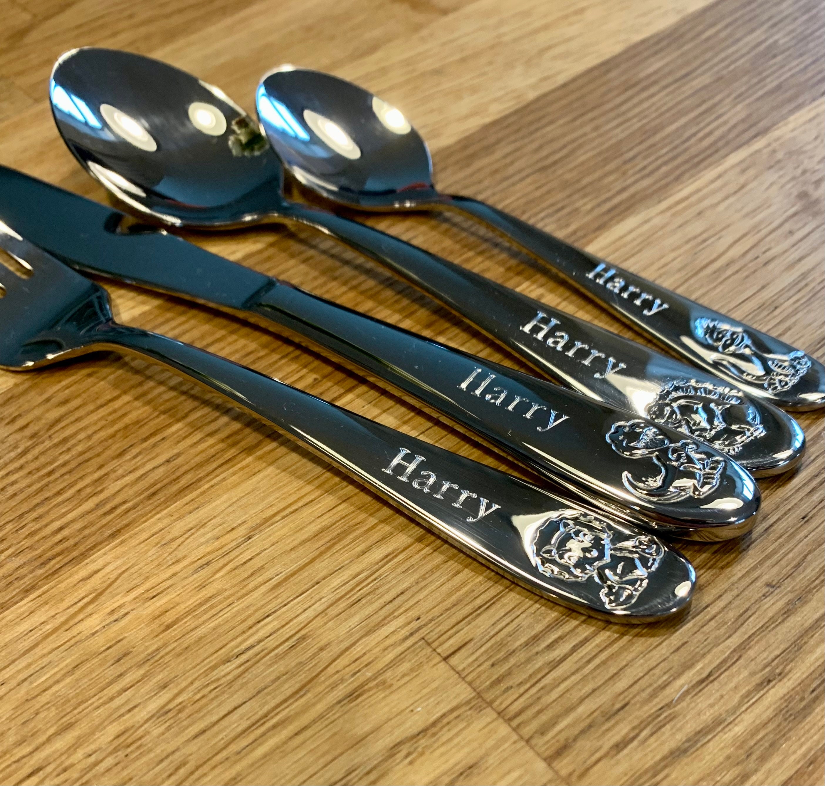 Childrens Kids Personalised Engraved DINOSAUR Cutlery Set with Triceratops T-Rex Stegasaurus & Diplodocus Perfect Birthday Christening Gift