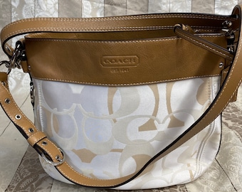 gently used coach handbolsas