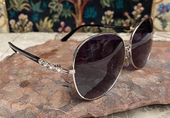 Black Metal Sunglasses main image 0