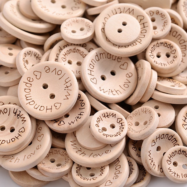 25MM - 50 wooden buttons HANDMADE WITH LOVE - Wooden buttons -Holzknöpfe -boutons en bois - Wooden buttons