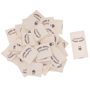 50 PCS HANDMADE With LOVE fabric labels 20*20mm- Handgemachte Stoffetiketten - Etiquettes en tissu Faite a la main - Fabric labels