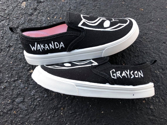vans slip on outline
