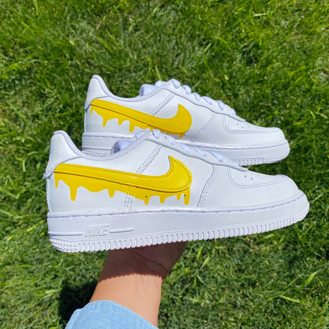 af1 yellow tick