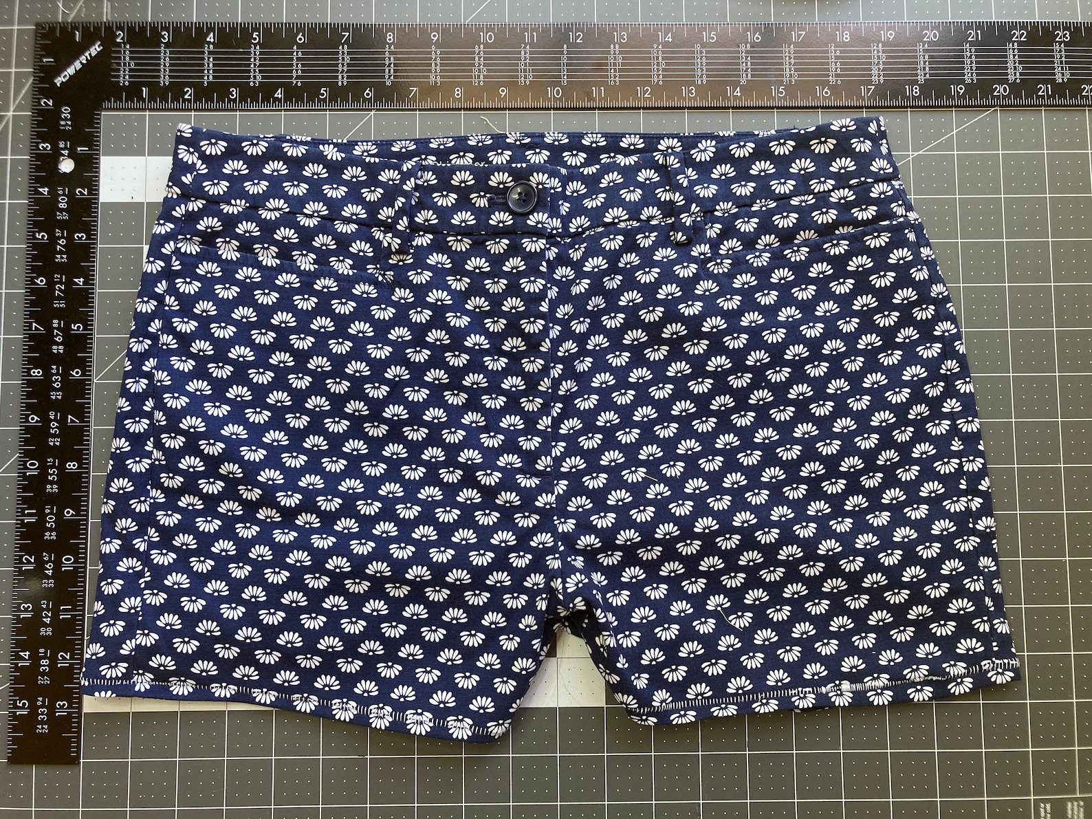 Slutty Booty Shorts. Hoochie daddy Shorts. Thrifted and | Etsy