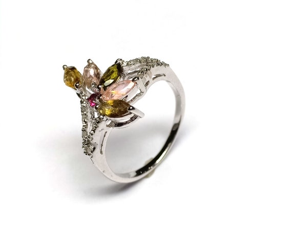 1st Anniversary Ring Gift Leaf Shape Fine Quality Ring 925