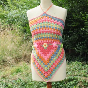 Top crocheted crochet top top crocheted bustier women&#39;s fashion handmade summer fashion colorful granny pattern halter top