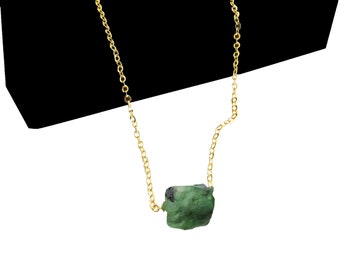 Raw Emerald Necklace Gold Natural Stone Necklace Crystal Necklace Emerald Chunky Crystal Necklace Raw Crystal Raw Emerald Jewelry