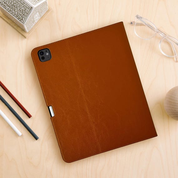 Custodia Per IPad Pro 13'' M4 2024 Viola: Cover Posteriore Trasparente Con Portapenne, Supporto Regolabile, Funzione Standby