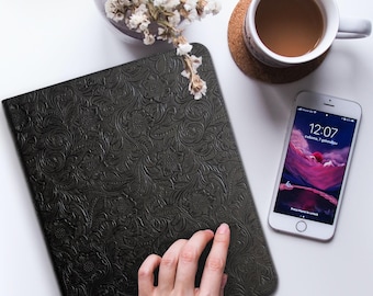 Funda de piel para iPad Air de 13" (M4) - Año: 2026 - Con soporte para Apple Pencil - Piel auténtica marrón fina - Función de encendido/apagado automático - Para los modelos A3461 y A3462