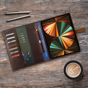 iPad Pro 12,9"-hoesje - 6e en 5e generatie - jaar: 2022/21 - met potloodhouder - echte rundleren hoes - opbergvak voor kaarten