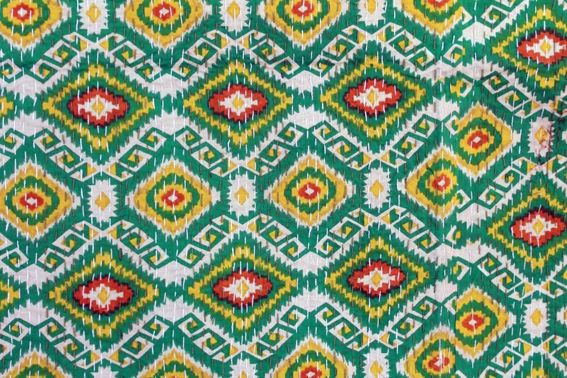 Green Ikat Design Kantha Quilt Handmade Kantha Blanket Queen Size Kantha Throw Indian Cotton Kantha Bedspread Hand Stitched Kantha Bed Cover