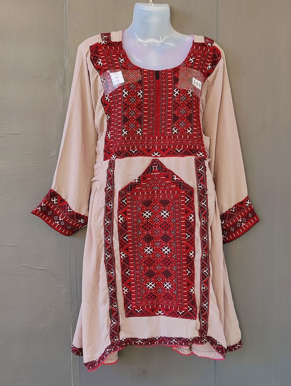 Hand embroidered antique dress, Afghani Embroider… - image 1