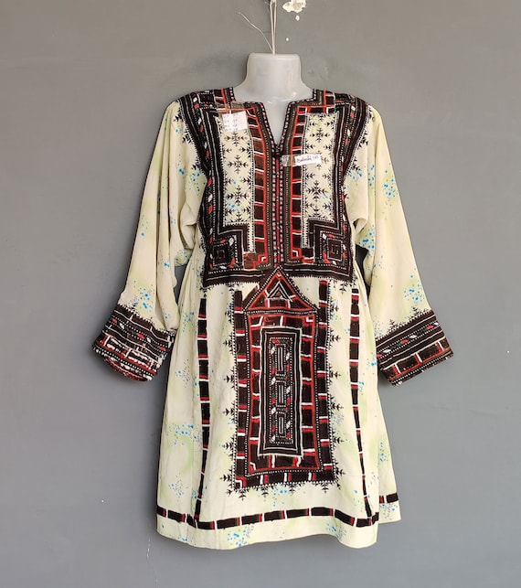 vintage pakistan afghan dress hand embroidery mir… - image 1