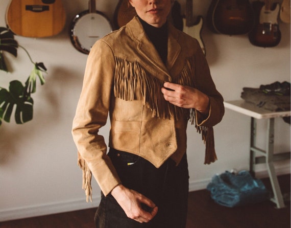 Pioneer Wear Brand Fringe Suede Crop Jacket (Small