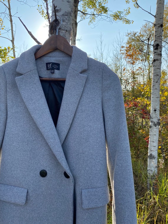 Grey tuxedo jacket