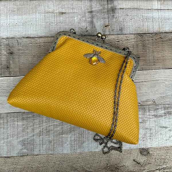 Yellow handbag. Clutch bag with strap. Vintage handbag. Faux leather handbag. Vegan crossbody bag. Yellow handbag