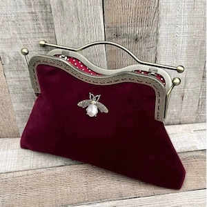 Burgunderrote Handtasche. Samt-Clutch. Abendtaschen für Damen. Vintage Handtasche. Burgunderrote Clutch. Formelle Kupplung. Vintage Handtasche