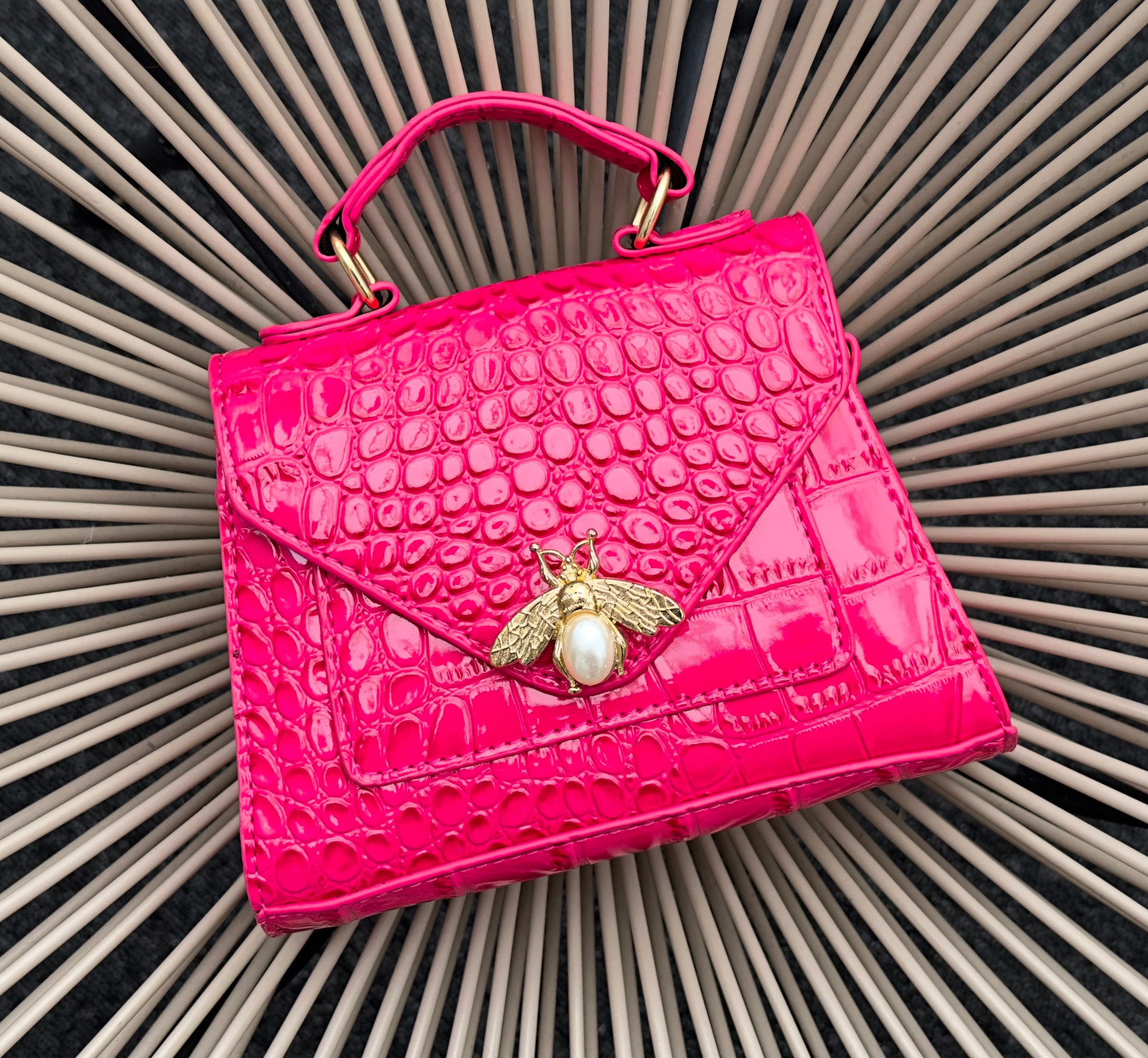Hot pink handbags uk sale