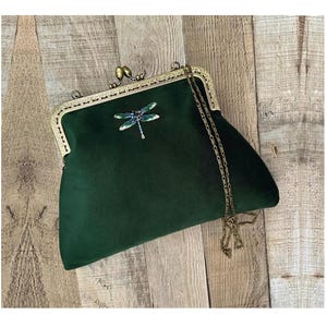 Velvet clutch bag. Vintage handbag. Evening bag. Handbags for women. Purse bags for women. Green purse. Green clutch bag. Wedding guest bag