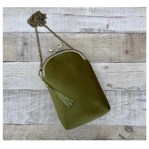 Handytasche Crossbody. Vintage Handtasche für Damen. Olive grüne Handtasche. Mini-Umhängetasche. Umhängetasche mit Gurt