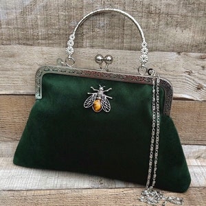Green clutch bag. Green Evening bag. Handbags for women. Green evening purse. Velvet clutch bag. Velvet evening bag. Vintage handbag