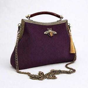 Bolsa clutch berinjela. Bolsa de mão. Bolsa de noite feminina. Bolsa clutch. Bolsa de veludo. Bolsa clutch vitoriana. Bolsa vintage.