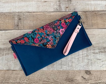 Clutch bags for women. Wristlet clutch. Velvet clutch bag. Blue and pink clutch bag. Purse bag